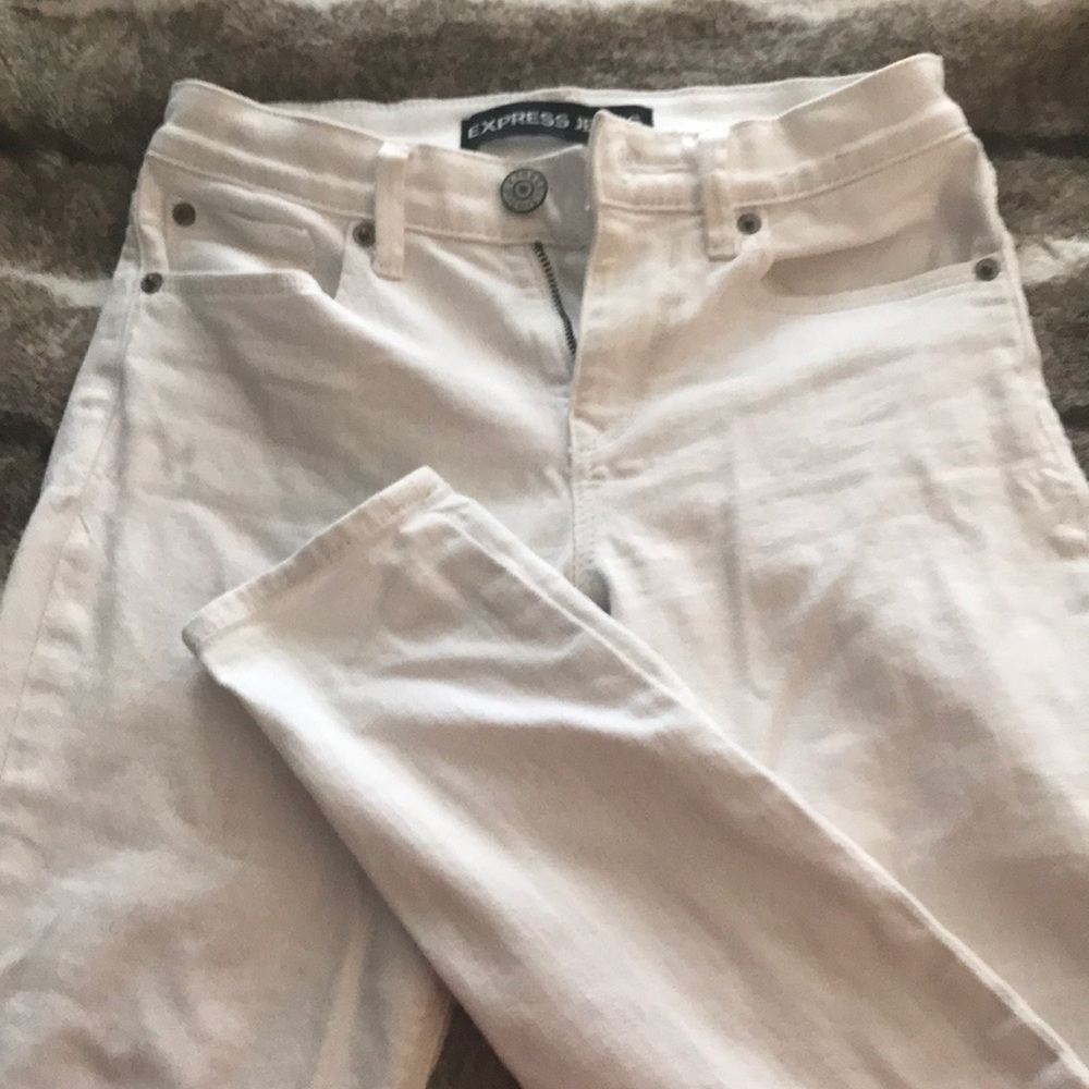 Express white skinny jeans
